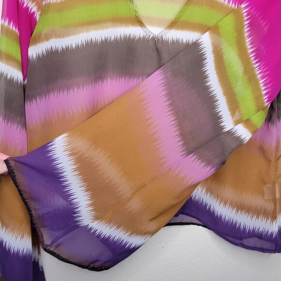 Show Me Your Mumu Bell Sleeve V-neck Top, Size S - Picture 3 of 5